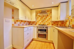 Kitchen- click for photo gallery